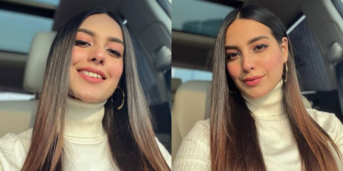 Iqra Aziz selfie