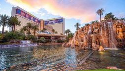MGM sells operations of Vegas casino Mirage for $1.1b