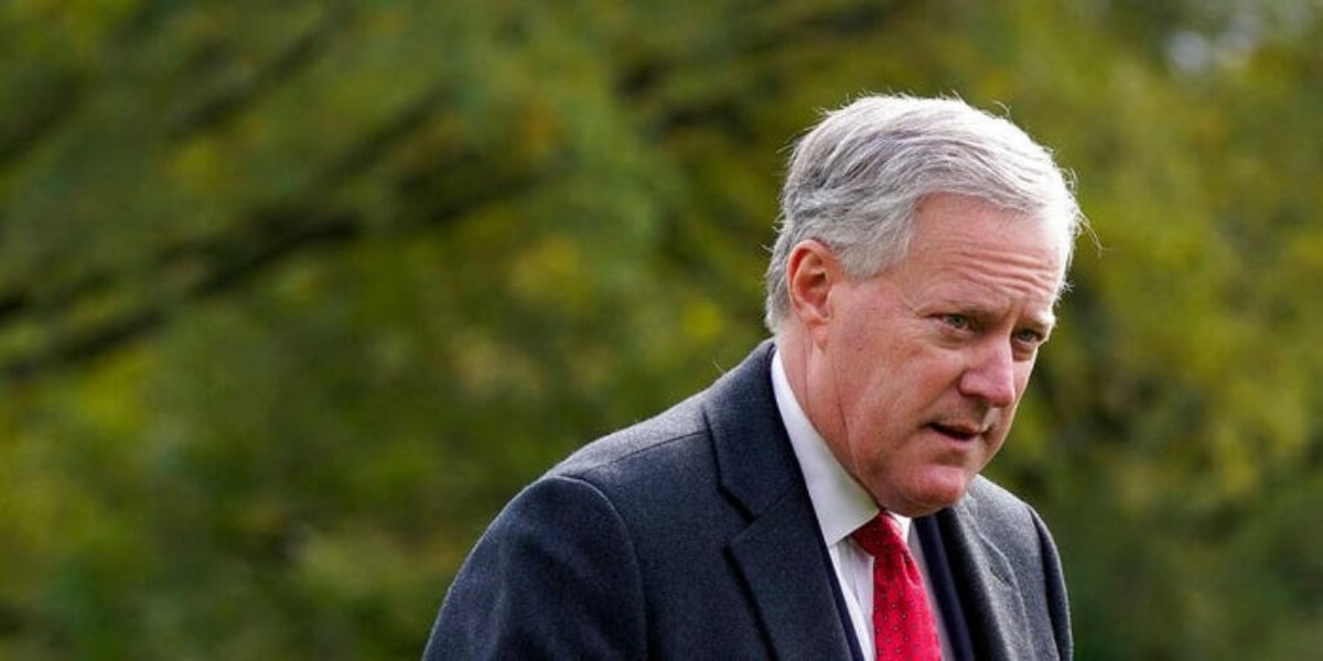 Trump White House chief risks criminal charge in Capitol riot probe