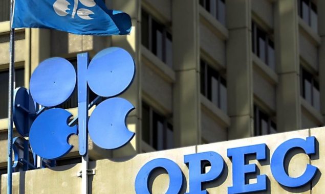 Opec+ starts talks amid oil price gyrations, Omicron fears