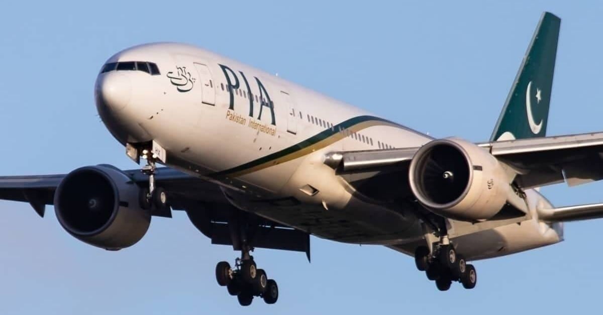 PIA directs people to recheck schedules as fog disrupts flights