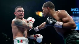 Devin Haney vs Joseph Diaz