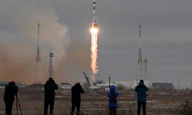 Russian rocket blasts off carrying Japanese billionaire to the ISS
