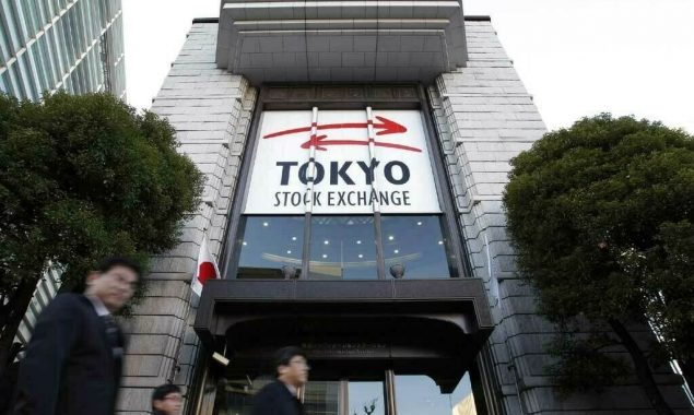 Tokyo stocks open higher extending US gains