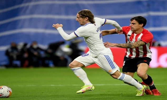 Real Madrid meet Real Sociedad as Liga challengers aim to reduce gap