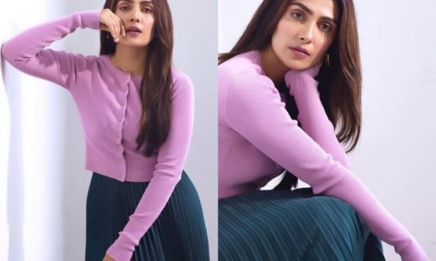 Ayeza Khan sizzles in western attire in her latest photoshoot