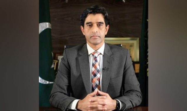 LHC bars Punjab govt from transferring Lahore commissioner