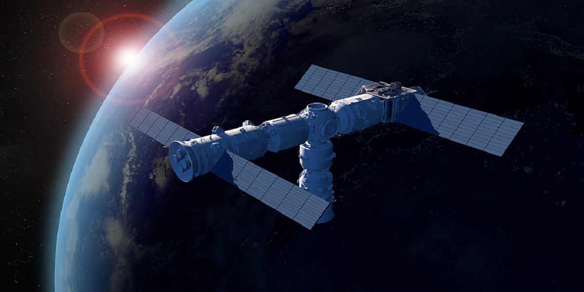 2nd LD: First live class held from China's space station