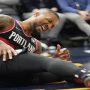 NBA Blazers lose Lillard with abdominal injury