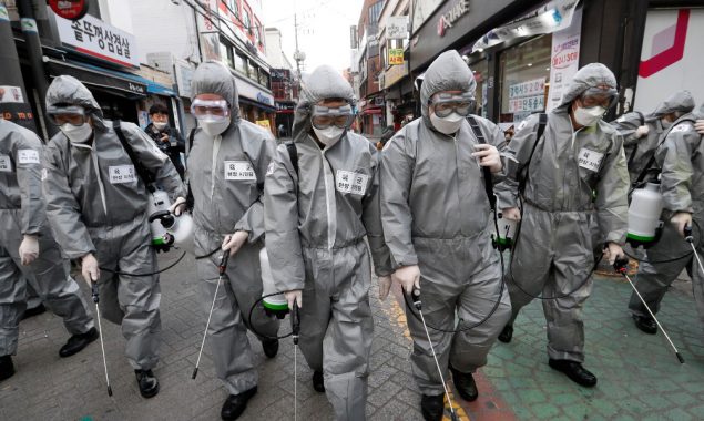 South Korea to tighten anti-virus measures amid surging COVID-19 cases