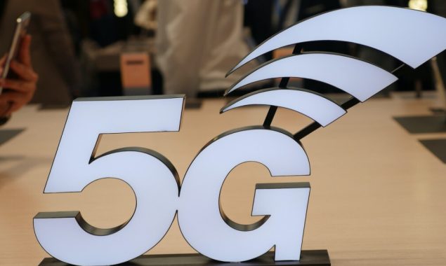 China’s Xinjiang builds plateau 5G base station