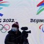 China plans for Beijing Olympic bubble with no holes or hugs