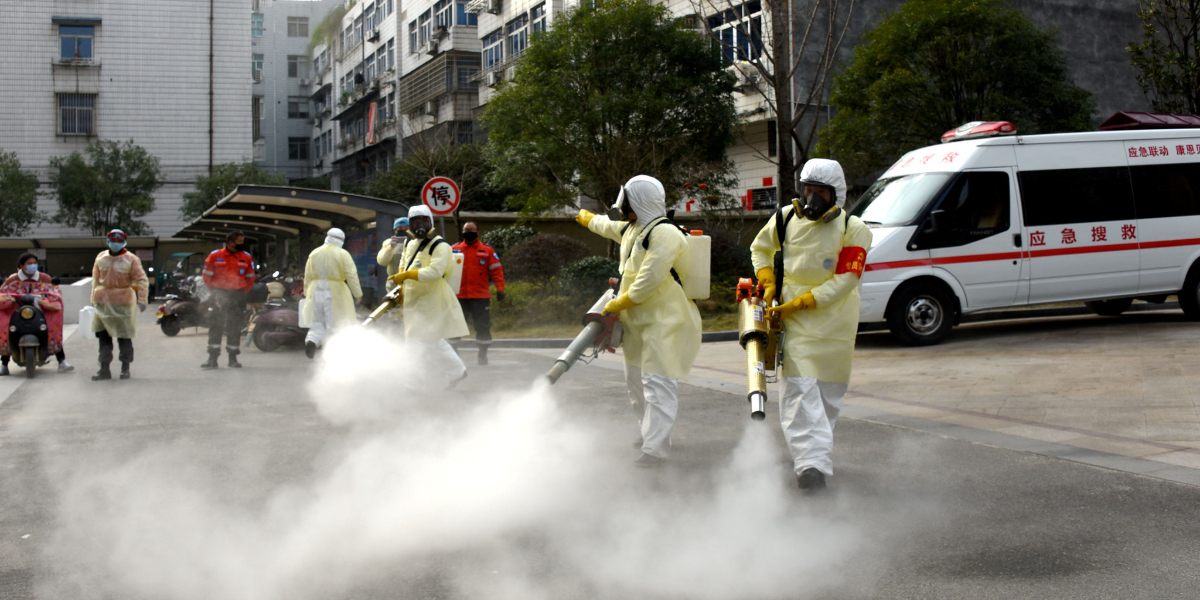 Half a million quarantined as China export hub faces outbreak