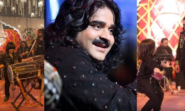 Arif Lohar performing with his son
