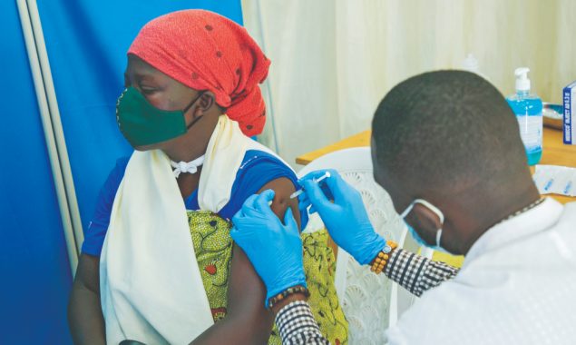 Rwanda leads Africa in jabbing