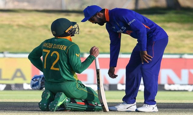 South Africa won by seven wickets and clinch series against India