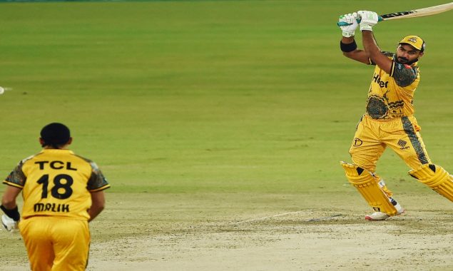 PSL 7: Hussain Talat leads Peshawar Zalmi to victory against Quetta Gladiators | QG vs PZ