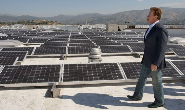 Arnold Schwarzenegger to save California Solar Incentives