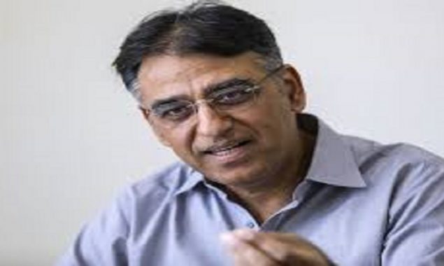 Govt puts country on way to progress and development in FY21, claims Asad Umar