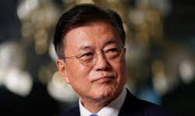 S. Korean president’s approval rating falls slightly to 40.4 pct