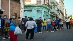 In Cuba, queuing for hours ‘just to be able to eat’