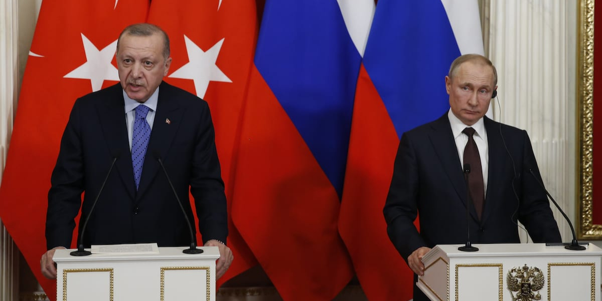 Russian, Turkish presidents discuss boosting bilateral ties