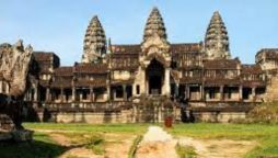 Works underway to consolidate central tower of Cambodia’s famed Angkor Wat