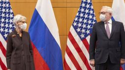 US talks on Russia-Ukraine stand-off move to NATO