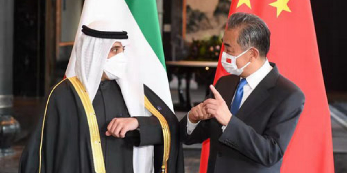 Chinese, UAE FMs talk about bilateral cooperation over the phone