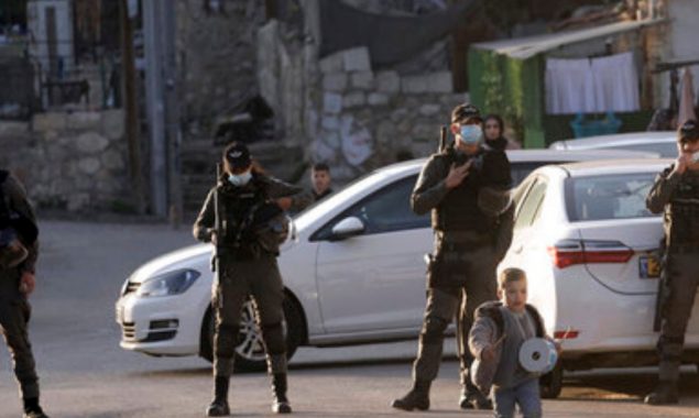 Israel police in standoff with Palestinians over Jerusalem eviction