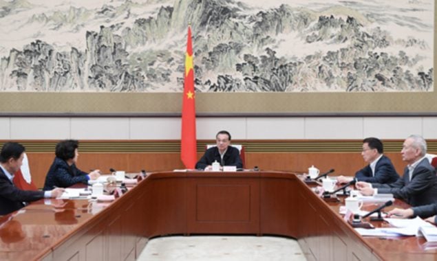 Chinese premier stresses prioritizing stability in economic development
