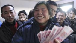 Chinese prosecutors help workers claim 168 mln yuan in unpaid wages