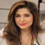Ayesha Omar’s bold picture draws severe criticism from the netizens
