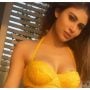 Mouni Roy flaunts her toned abs amid wedding rumours