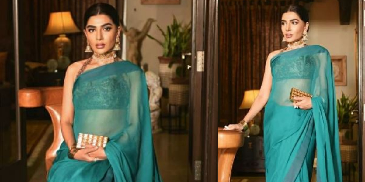 Iffat Omar revealing saree criticism