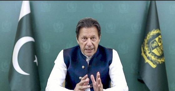 PM Imran asks people to join international initiatives for addressing Afghan crisis