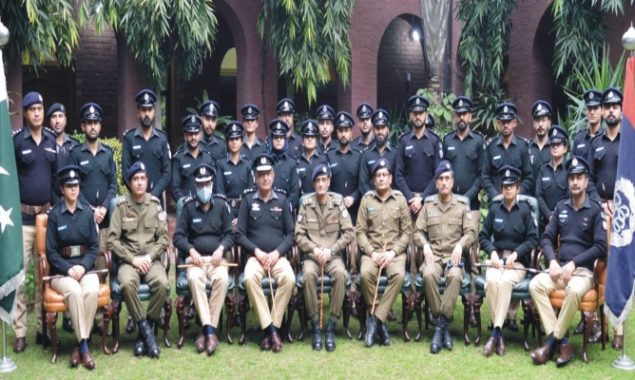 24-member delegation of under-training ASsP visits Lahore Police headquarters