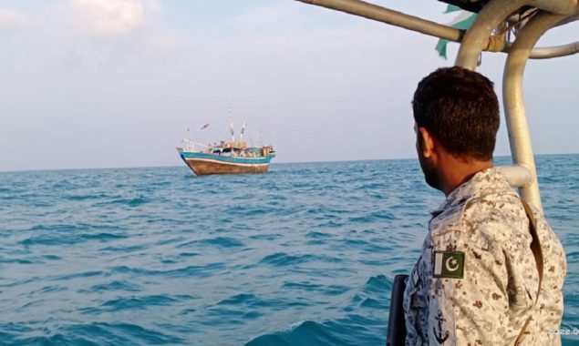 PMSA, BFD launch focused operation ‘Hum Ahangi’ against illegal fishing in Gwadar & Jiwani