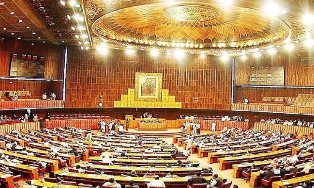 NA session to reconvene tomorrow, no-confidence against PM on agenda