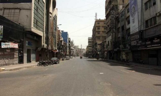 Smart lockdown in Karachi’s Gulshan-i-Iqbal after 12 Omicron cases surface