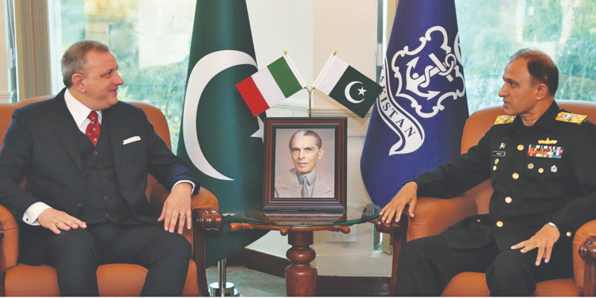 Pakistan italy