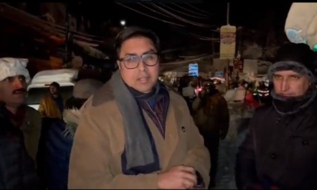 About 700 vehicles evacuated from Murree last night: Shahbaz Gill
