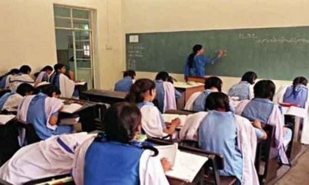 Sindh decides to continue educational activities amid rising Covid cases