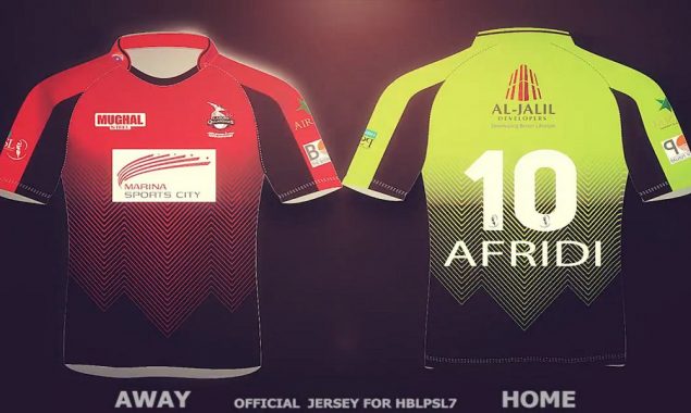 Lahore Qalandars unveil their kits in two colours