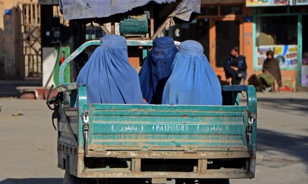 No long-distance road trips for Afghan women without male escort: Taliban