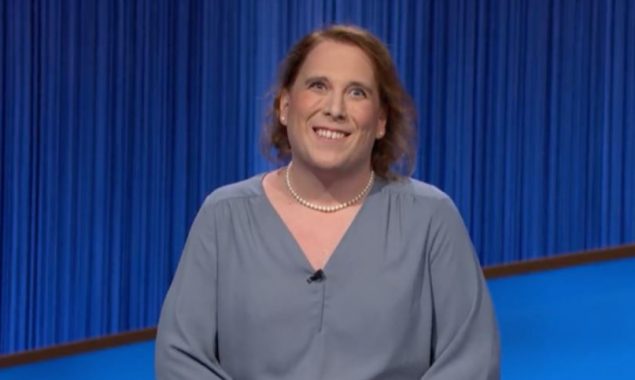 Amy Schneider breaks another “Jeopardy!” record