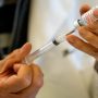 Thirty India students vaccinated with one syringe