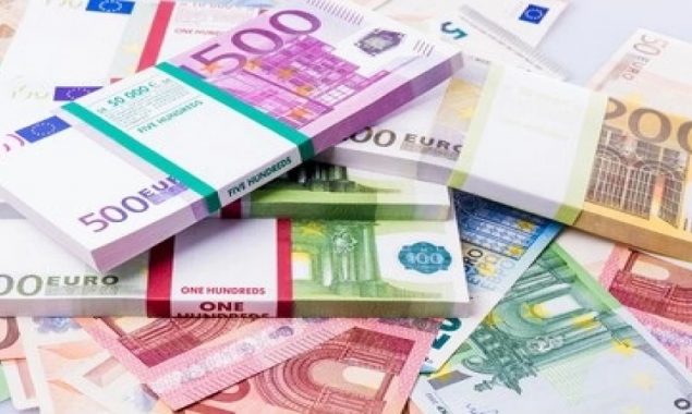 Euro marks 20 eventful years