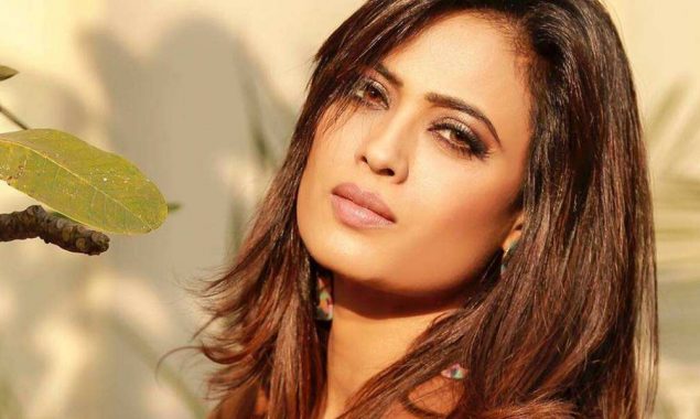 FIR launched against Shweta Tiwari after her offensive ‘innerwear’ remarks