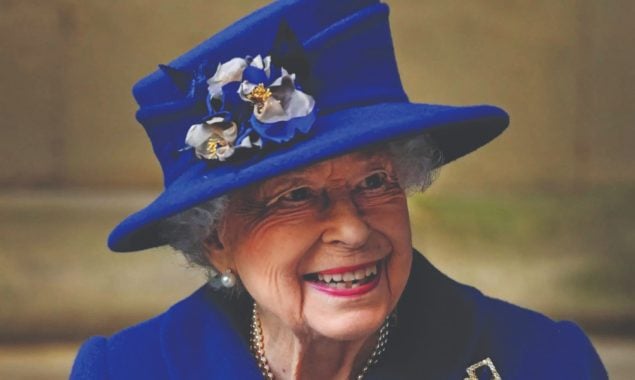 Queen’s crew is planning an airlift to ensure that the “frail” monarch “makes it to” the Prince Philip memorial